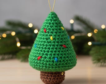 Crochet Christmas Tree Ornament Pattern