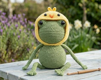 Leggy Easter Frog Crochet Pattern