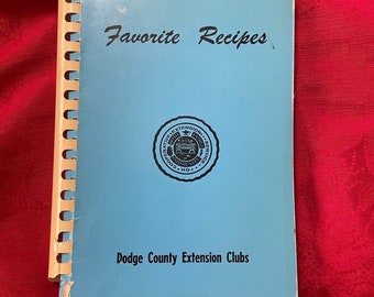 FAVORITE RECIPES COOKBOOK Dodge County Extension Clubs Spiral Bound Softcover