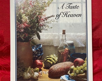 A Taste of Heaven Cookbook Idaho Falls Council of Catholic Women 2007 Binder HC