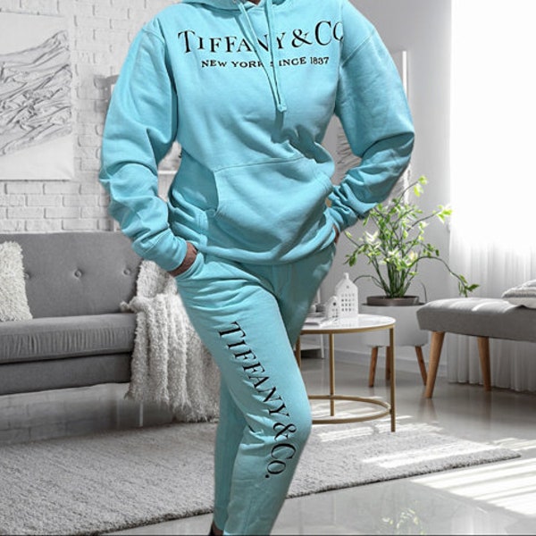 Tiffany sweatshirt and jogger set