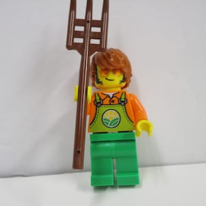 1 Lego Farmer with Pitchfork Minifigure
