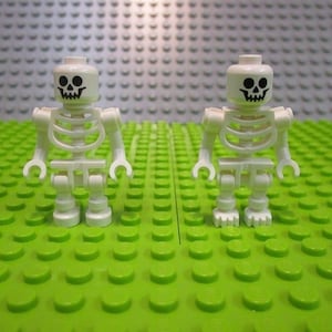 2 Lego White Skeleton Minifigure