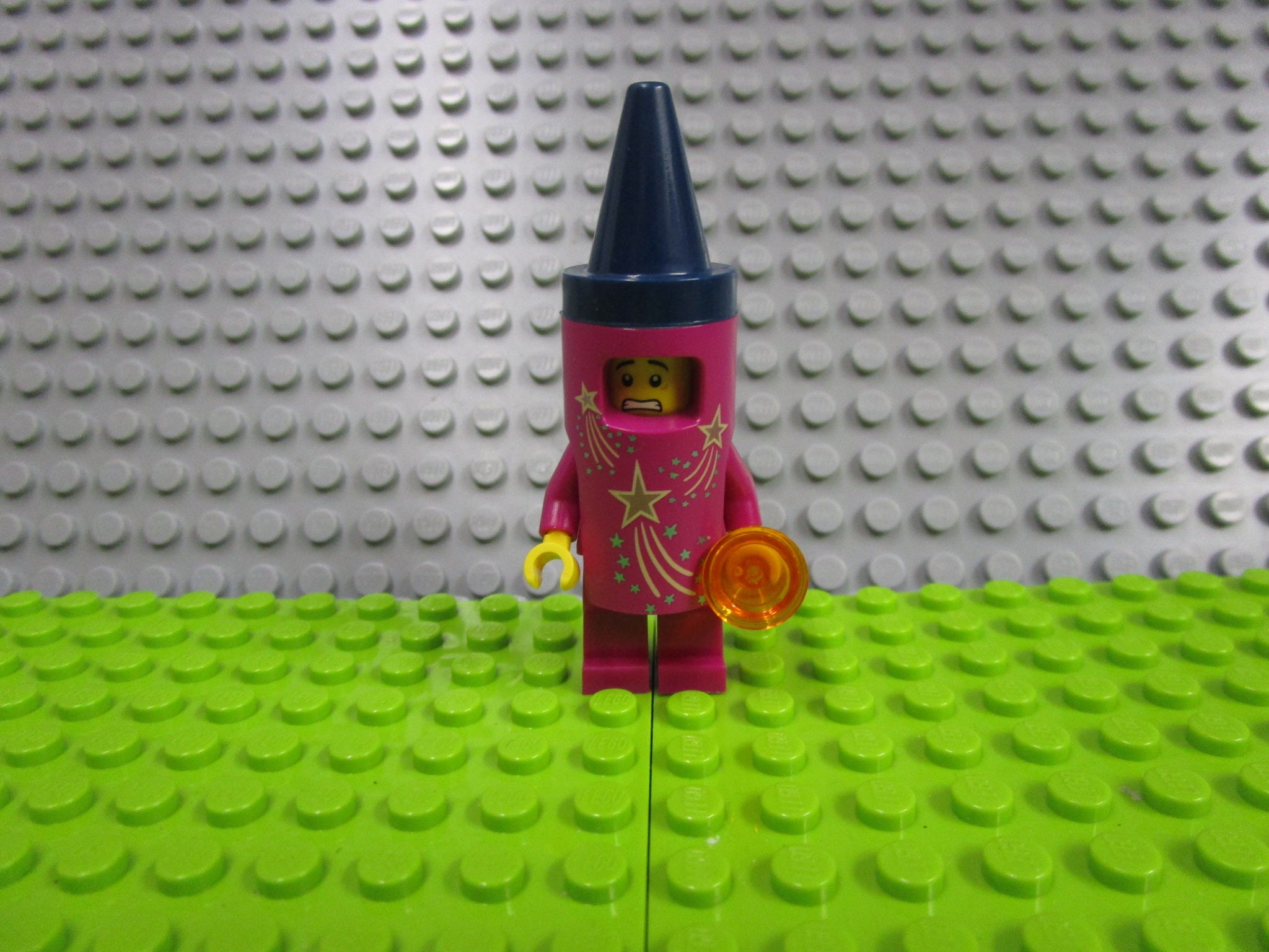Lego crayon minifigure shop