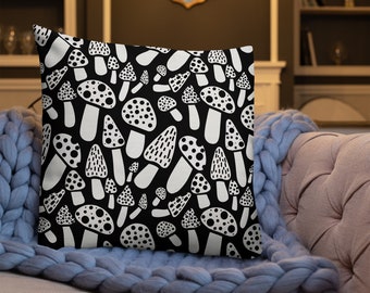 Pilzkissen, besticktes Pilzkissen, Walddeko, Cottagecore-Pilzgeschenk