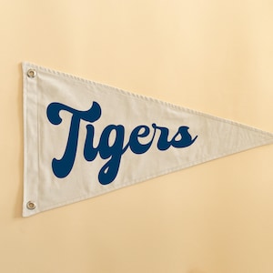 Sport Team Pennant Custom Boy Baseball Pennant Flag Wall Decor Kids Room Art Sign Banner Boho Style Personalized Basketball Football Team