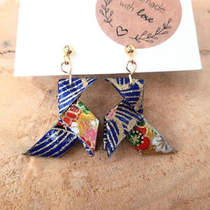 Orecchini fiocco di carta, cocotte con carta giapponese blu, orecchini origami, orecchini giapponesi, regalo di carta per anniversario