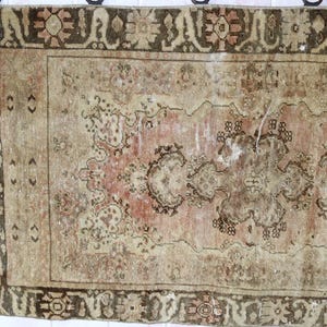 Vintage Oushak Wall Rug, Golden Beige Rug Tapestry , Bohemian Wall Hanging / WH-1287 image 5