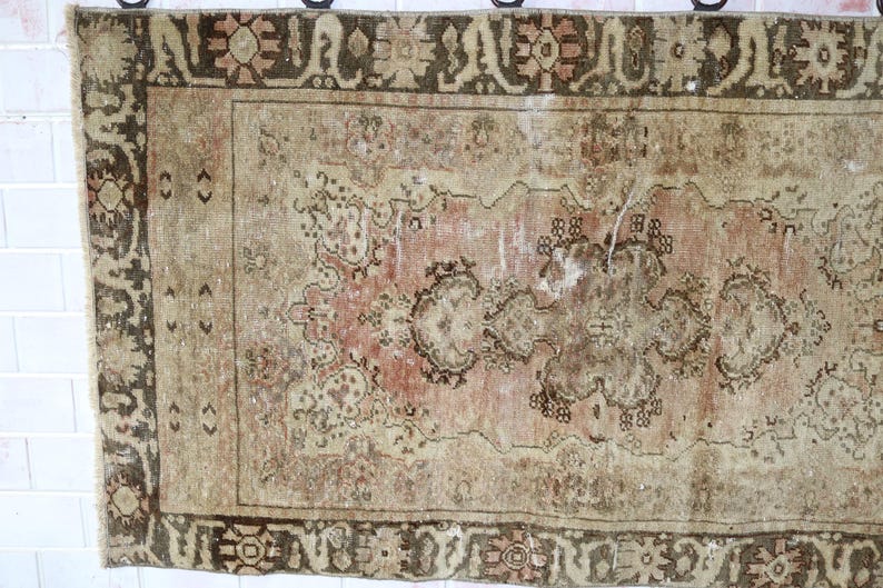 Vintage Oushak Wall Rug, Golden Beige Rug Tapestry , Bohemian Wall Hanging / WH-1287 image 5