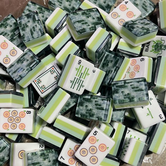 Green Pearlescent American Mahjong Set, Jade Marble Acrylic Tiles, Modern Game Set, Gift for Mahjong Lovers