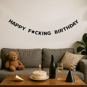 ¡FELIZ CUMPLEAÑOS! – Pancarta de letras negras