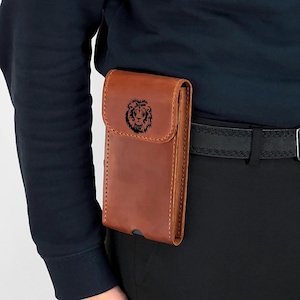 Personalisierte Hülle für Smartphone | Ledertasche für iPhone 13 | 14| 15| 16 Pro Max| Maßgeschneiderte Gürteltasche für iPhone | Handy Gürtelhalter