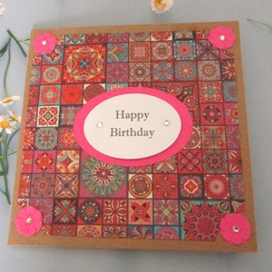 Tarjeta de papel kraft hecha a mano, Tarjeta de cumpleaños, Azulejo de mosaico rosa brillante, Cuadrado de 6 pulg., Totalmente forrado