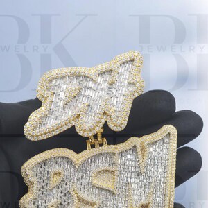 Colgante de moissanita real de 3 letras en talla baguette, colgante con nombre propio con fuente personalizada, letra helada, plata 925, acabado en oro de 14 quilates, positivo en el probador