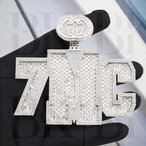 Colgante Baguette 7MC personalizado, colgante Hip Hip Men, colgante con logotipo VVS Moissanite, colgante de rapero, plata 925, acabado en oro blanco de 14K, regalarle