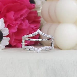 Bague veste, Rehausseurs de bague et wraps, Rehausseur de bague de protection en diamant, Alliance rehaussante, Rehausseur de suremballage en or blanc 14 carats, Ensemble de bagues pour femme