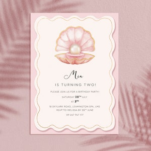 Invitación de concha marina / Invitación personalizada a fiesta de concha de niña / Oro rubor rosa / Invitación de 1er cumpleaños de niña / Perla en concha