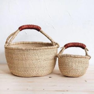 ボルガ ピクニック バスケット。高品質のシーグラス ボルガ セット。屋外屋内用バスケット。天然オーガニックで環境に優しいバスケット。持続可能な美しさ