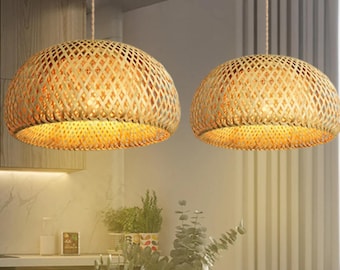Handwoven Bamboo Pendant Light: Retro Sustainable Lighting