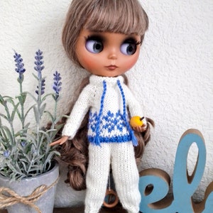Outfit for Blythe doll , scandinavian styl costume , knitted sweater and pants , sport suit Blythe , Blythe sweatshirt , clothes 12 inh doll