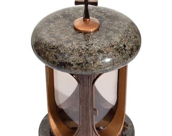 Granit minneslykta, Minnesljusstake, Gravstensljusstake, Minnesmärke, Kyrkogårdsdekor, Religiös dekor, Granitljusstake