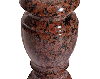 Ваза для надгробий. Гранитная ваза для цветов. Украшение для могил. Декор могилы