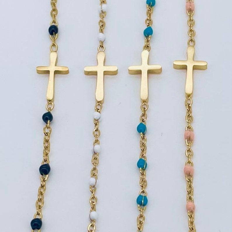 Collier Croix Rosaire en Acier Inoxydable et Perles de Couleurs pour Femme couleurs
