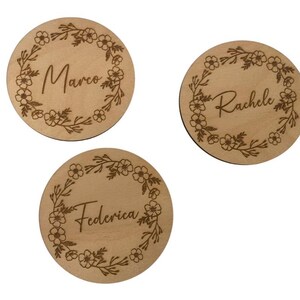 Porta-copos de madeira personalizados – Gravação de nomes – Cartões de lugar para casamentos e eventos