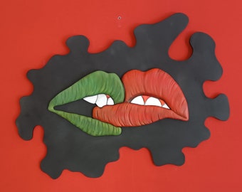 Lips art decoration, 3D wall sculpture made with resin