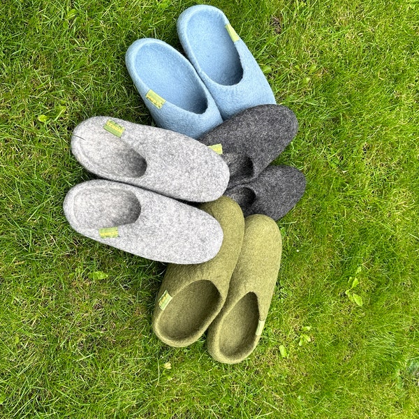 Unisex woolen felt indoor slippers made in Nepal from New Zealand wool - WorzlFootwear