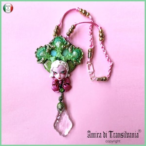 Gioielli Belle Epoque, ciondolo scultura testa di bambola Art Déco Nouveau, collana quadrifoglio, bavaglino con pietra di cristallo a forma di fiore