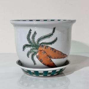 Vintage Planter with Saucer | Carrot Vegetable Design | Oriental Accents Ceramic Herb Pot | Farmhouse Kitchen Garden Cottagecore Plant Pot