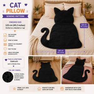 Könnte beinhalten: Ein schwarzes, katzenförmiges Schnittmuster für ein Kissen, eine Decke oder einen Teppich. Die Vorlage enthält Text mit einer fertigen Größe von 125 cm. Das Design zeigt eine Katzensilhouette mit Ohren und einem geschwungenen Schwanz auf einem Bett.