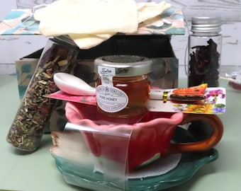 Gift Set, Organic Herbal Teas, Teacup, Honey and Loose Leaf Tea Sampler