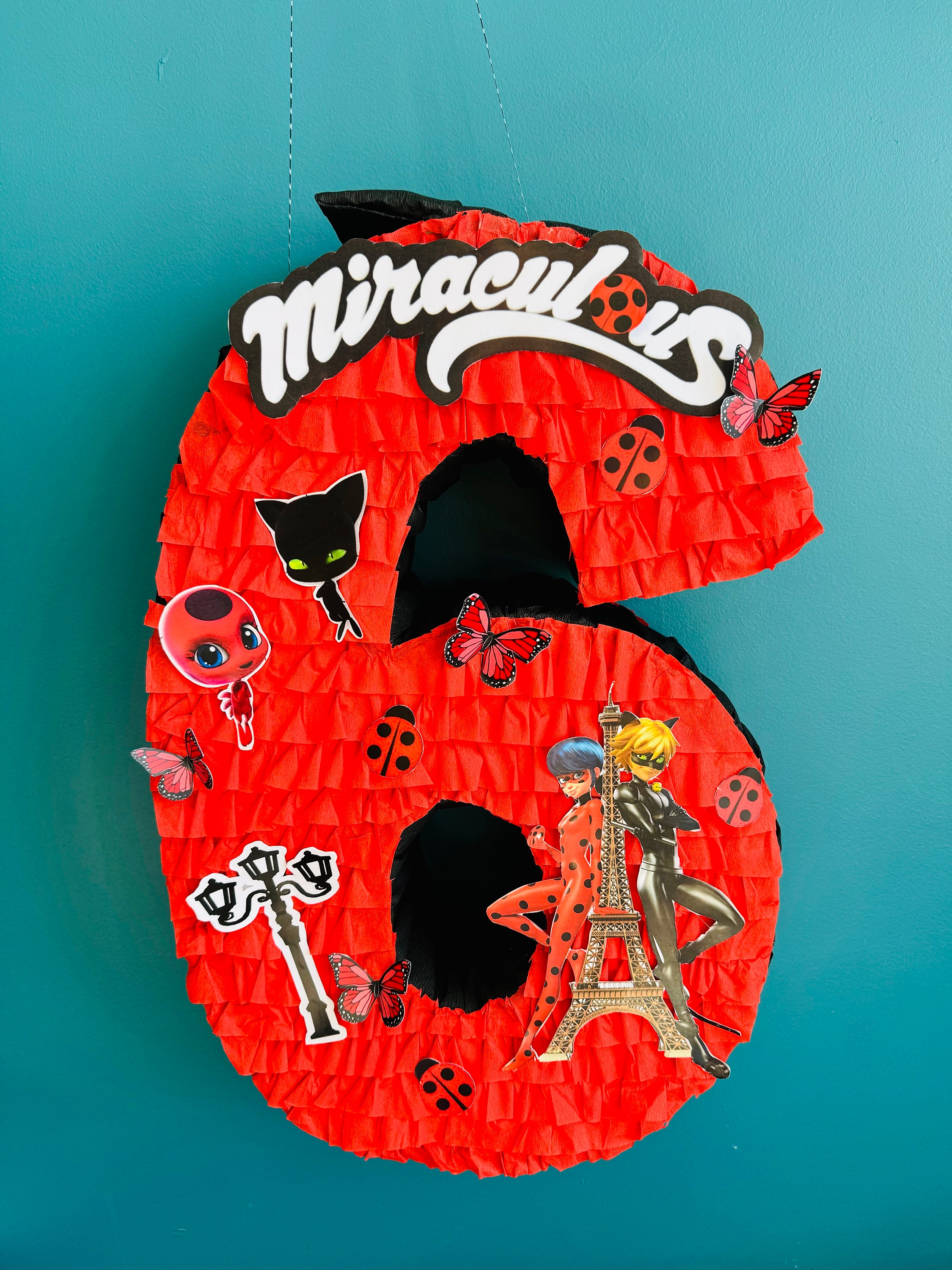 Piñata de Ladybug número 4 by Liz-Abby Piñatas