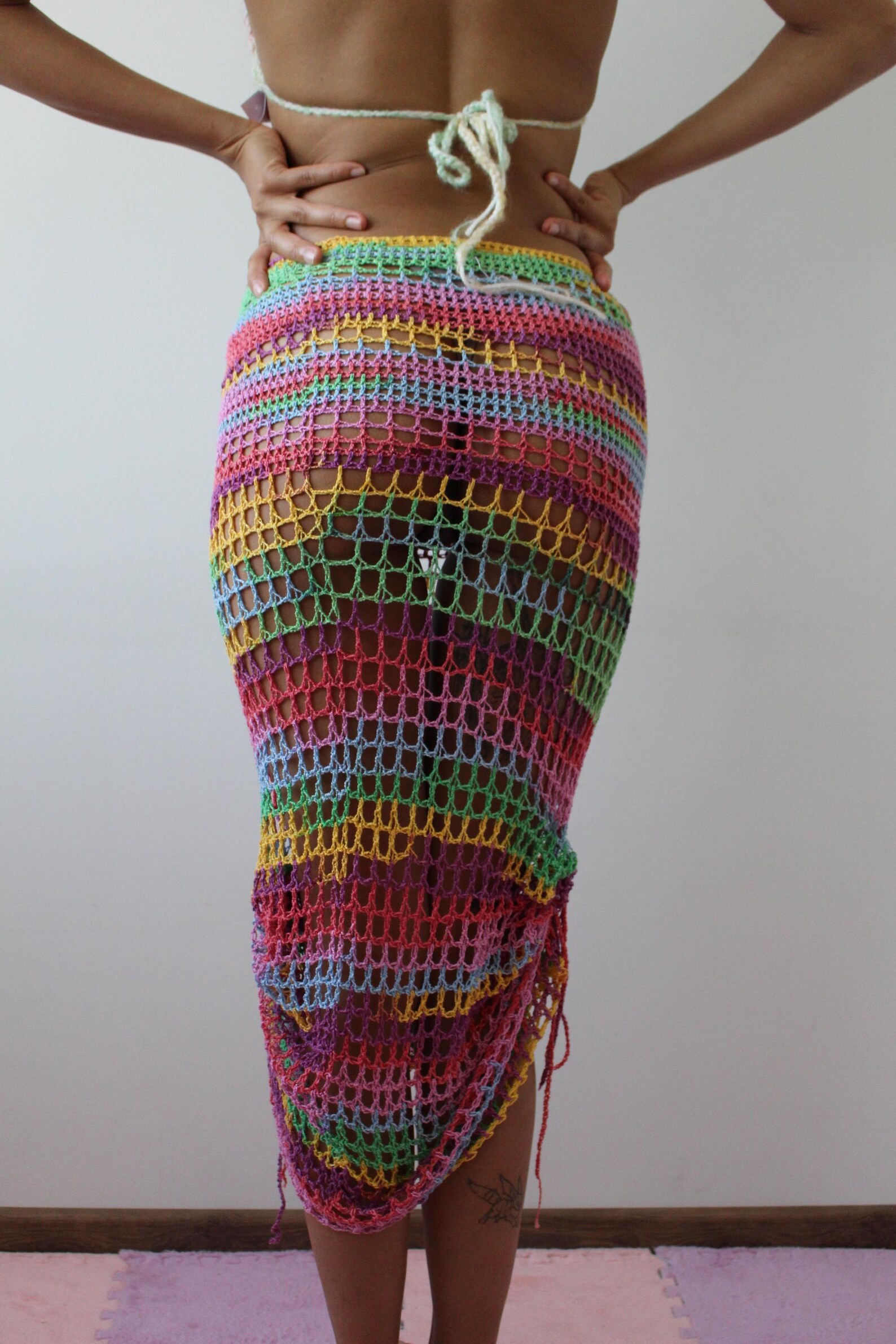 Studded Crochet Skirt (M)