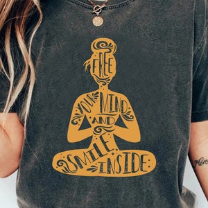 Maglietta yoga &quot;Libera la tua mente&quot;, maglietta da allenamento alla moda per amanti dello yoga e della meditazione positiva, maglietta da yoga per istruttrice di fitness, regalo per donne Yogi