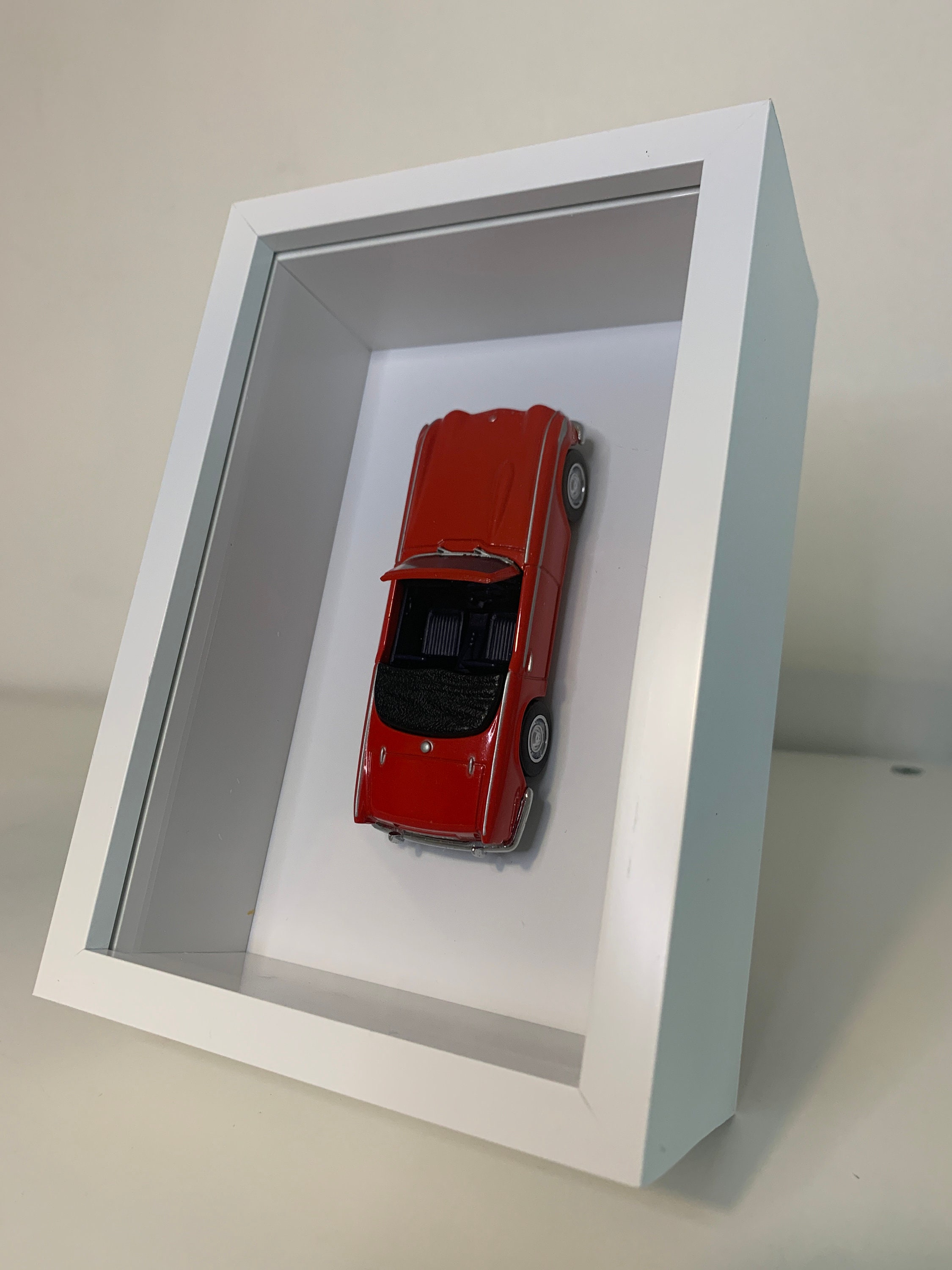 Miniature Spark 1/43 Triumph TR4 Rouge - Modèle S0508 - Résine