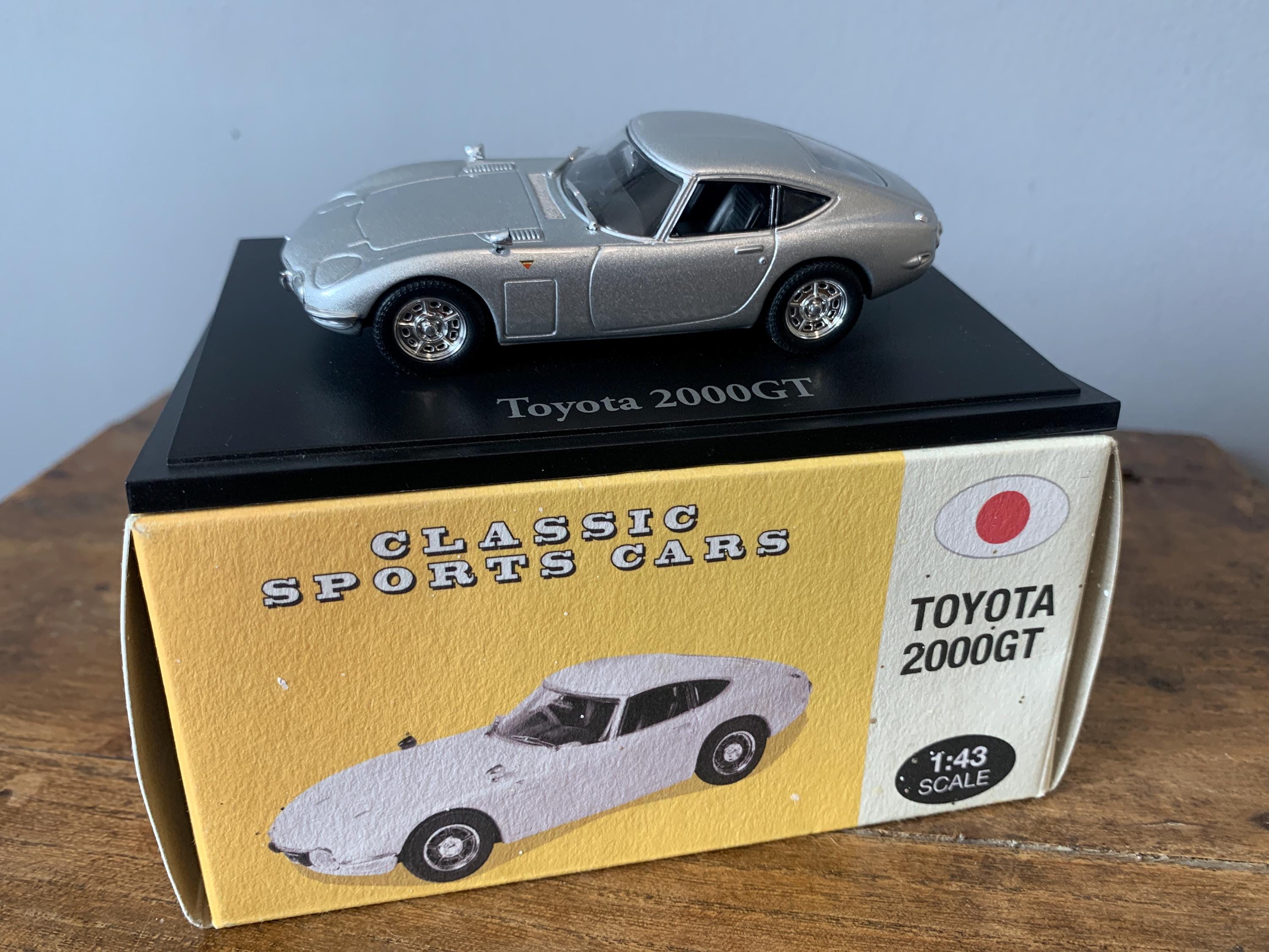 TOYOTA 2000 GT 1:43 Scale Model by Atlas Editions, Birthday
