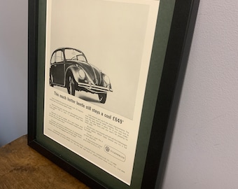 Coccinelle VW 1965, affiche publicitaire originale encadrée, cadeau d'anniversaire ou de Noël, voiture classique, maison, bureau, homme des cavernes (A174)