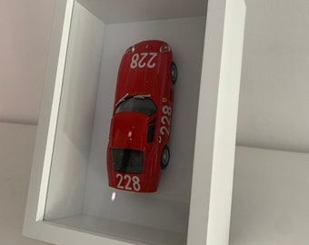 FERRARI 275 GTB/4 Targa Florio 1966 - Framed 1:43 scale model car