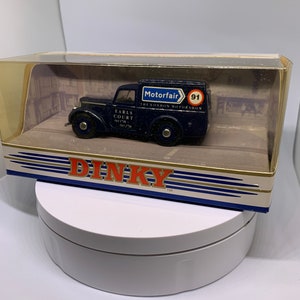 Dinky 1948 COMMER 8 CWT Van (Motorfair), vintage model car, 1:43 scale, collectable (295)