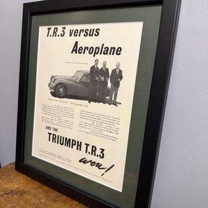 TRIUMPH TR3 1957 Framed advertising wall art print poster, Birthday gift for classic car enthusiasts, office, man cave (A408)