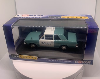 Corgi Vanguards FORD CORTINA MK2 1300 De Luxe, Manchester & Salford Police, Limited Edition, collectors item, perfect Christmas gift (123)