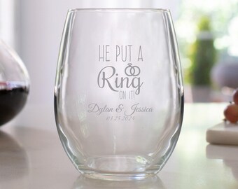 Etched Stemless Wine Glasses: Personalized Wedding Favor Gifts