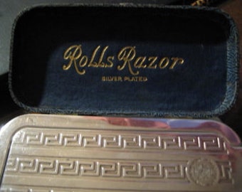 ROLLS Razor 1927 Made by the Rolls Razor LTD London, British razor in case ,Vintage