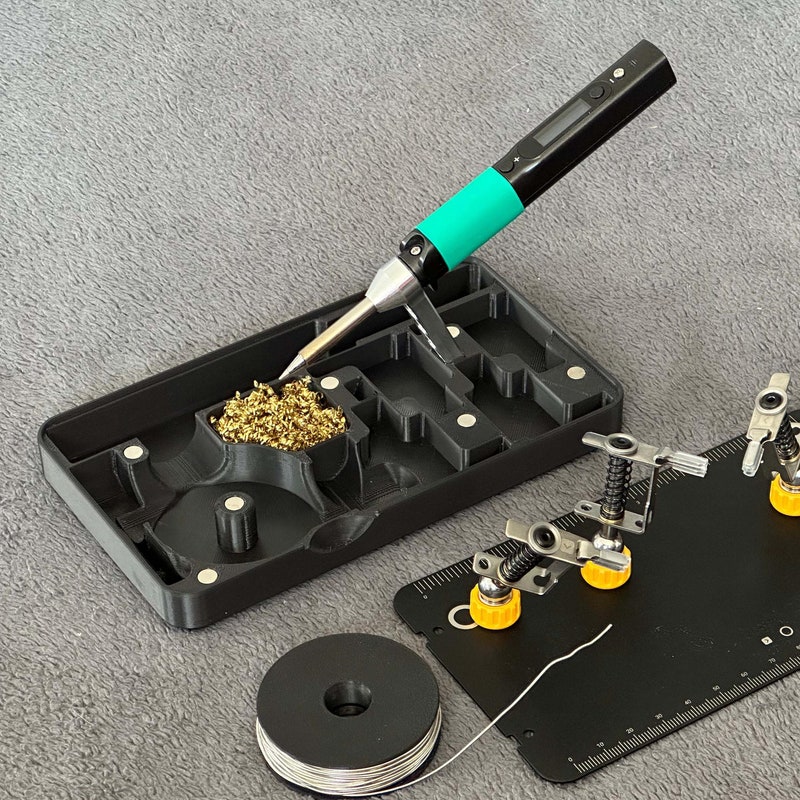 Helping Hands With Etsy