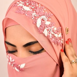 Matching hijab with outfit deals