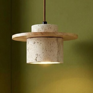Lámpara colgante de piedra y madera de estilo japonés, color beige natural, con bombilla LED E27 incluida. imagen 2