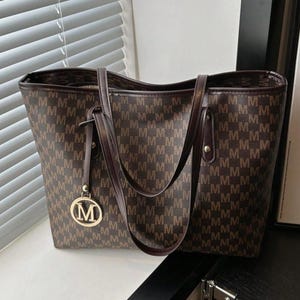 Bolsa de mano con estampado de letras de gran capacidad